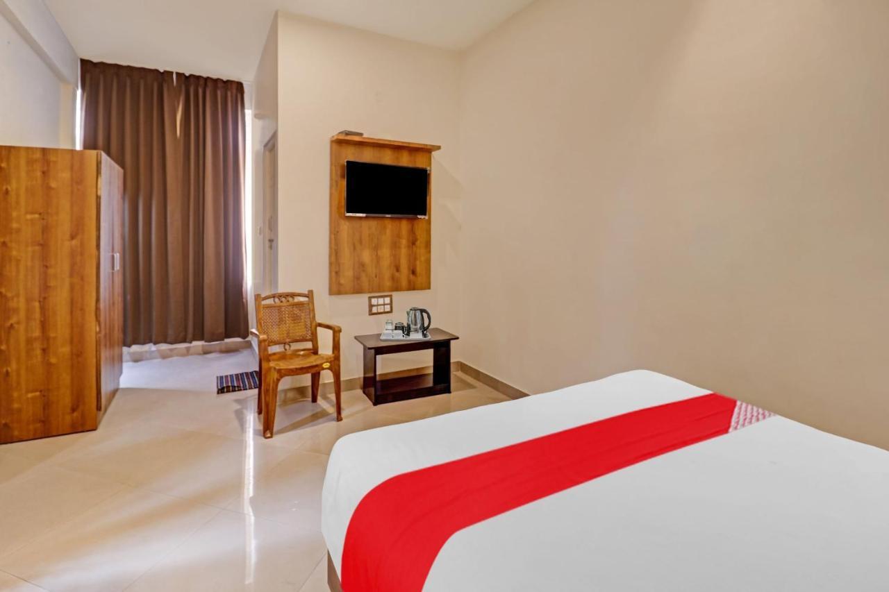 Hotel O Formula Vanivilasa Puram Экстерьер фото